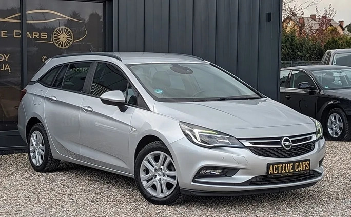 Opel Astra cena 36999 przebieg: 168000, rok produkcji 2016 z Mrocza małe 497